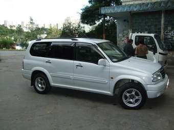 2001 Suzuki Grand Escudo Photos