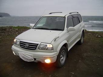 2001 Suzuki Grand Escudo Photos