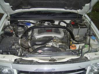 2001 Suzuki Grand Escudo Photos