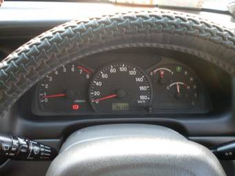 2001 Suzuki Grand Escudo Photos