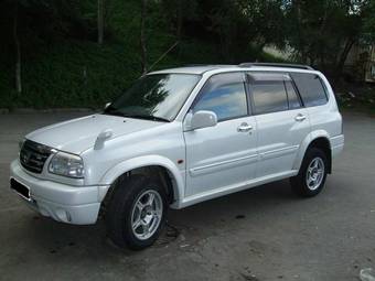 2001 Suzuki Grand Escudo Pictures