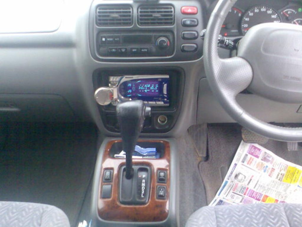2002 Suzuki Grand Escudo
