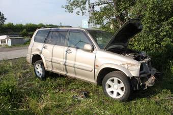 2002 Suzuki Grand Escudo Pictures