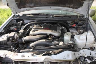 2002 Suzuki Grand Escudo Photos