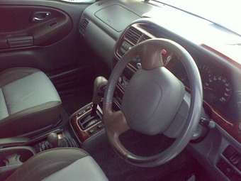 2003 Suzuki Grand Escudo Photos