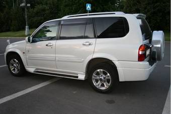 2003 Suzuki Grand Escudo Pictures