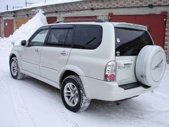 2004 Suzuki Grand Escudo Photos