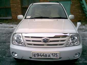 2004 Suzuki Grand Escudo Photos