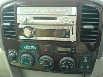 2005 Suzuki Grand Escudo Pictures