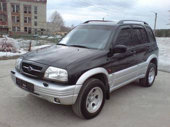 1999 Suzuki Grand Vitara Pictures