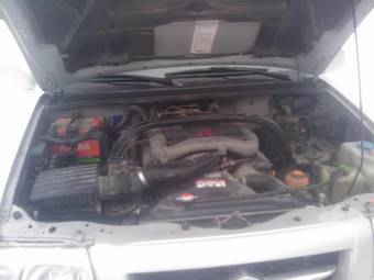 2000 Suzuki Grand Vitara Photos