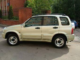 2000 Suzuki Grand Vitara Pictures