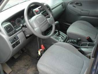 2000 Suzuki Grand Vitara Pictures
