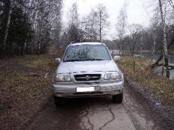 2000 Suzuki Grand Vitara Images