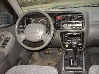 2000 Suzuki Grand Vitara Pictures