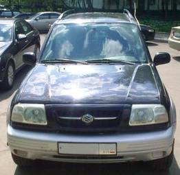 2000 Suzuki Grand Vitara Pictures