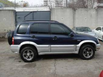 2000 Suzuki Grand Vitara Photos