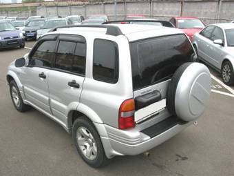 2000 Suzuki Grand Vitara Pictures