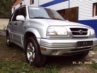 2000 Suzuki Grand Vitara Pictures