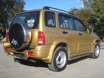 2000 Suzuki Grand Vitara Pictures