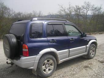 2000 Suzuki Grand Vitara Pics