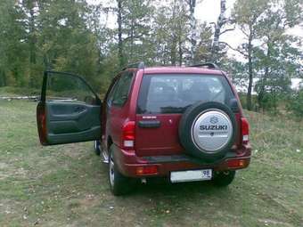 2001 Suzuki Grand Vitara Pictures