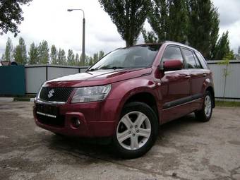 2001 Suzuki Grand Vitara Photos