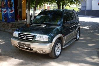 2001 Suzuki Grand Vitara Pictures