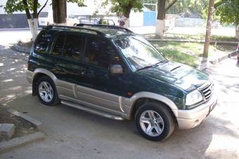 2001 Suzuki Grand Vitara Pictures