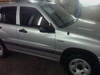 2002 Suzuki Grand Vitara Pictures