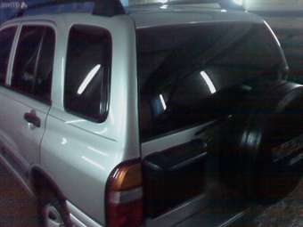 2002 Suzuki Grand Vitara Photos