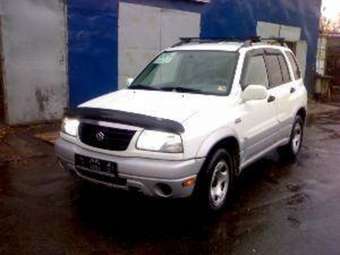 2002 Suzuki Grand Vitara Photos