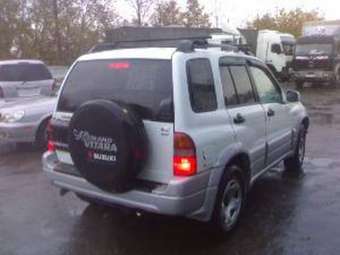 2002 Suzuki Grand Vitara Pictures