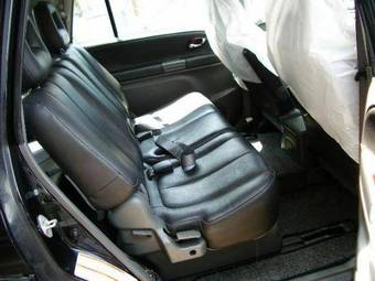 2002 Suzuki Grand Vitara Pictures