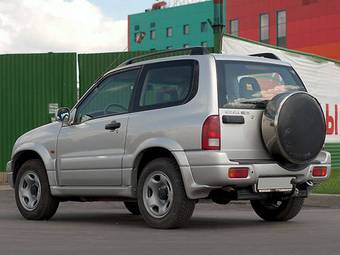 2002 Suzuki Grand Vitara Pictures