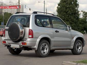 2002 Suzuki Grand Vitara Photos