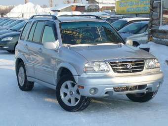 2003 Suzuki Grand Vitara Pictures