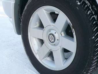 2003 Suzuki Grand Vitara Photos