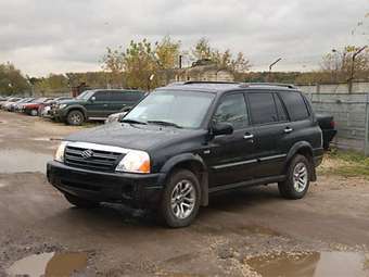 2003 Suzuki Grand Vitara Pictures