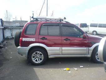 2003 Suzuki Grand Vitara Pictures