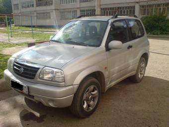 2003 Suzuki Grand Vitara Photos