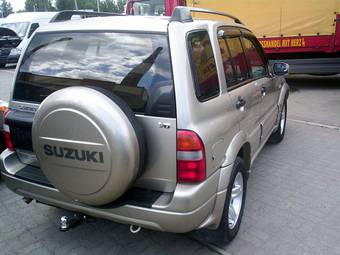 2003 Suzuki Grand Vitara Photos