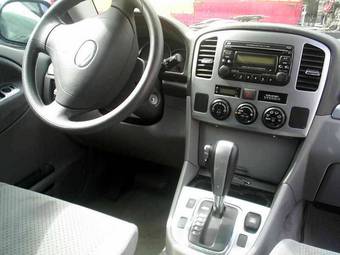 2003 Suzuki Grand Vitara Photos