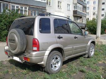 2003 Suzuki Grand Vitara Photos