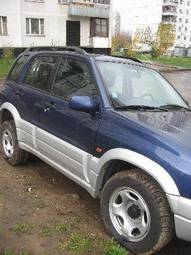 2003 Suzuki Grand Vitara Photos