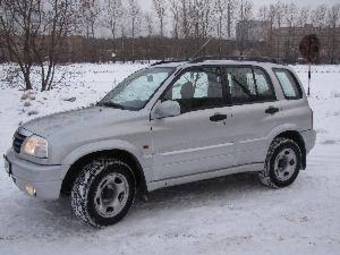 2003 Suzuki Grand Vitara Pictures