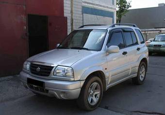 2003 Suzuki Grand Vitara Photos