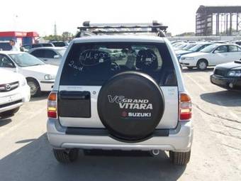 2003 Suzuki Grand Vitara Pictures