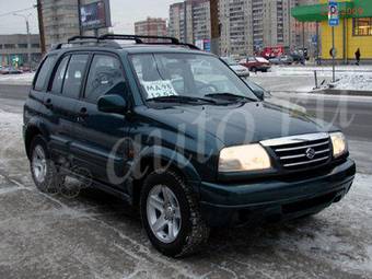 2004 Suzuki Grand Vitara Pictures