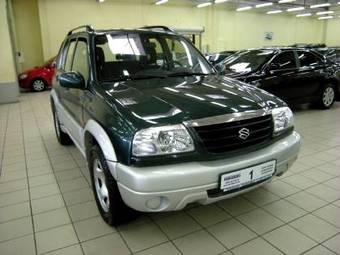 2004 Suzuki Grand Vitara Photos